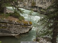 maligne canyon