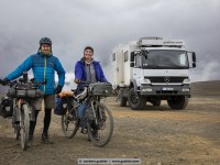 a french couple at 4000 m